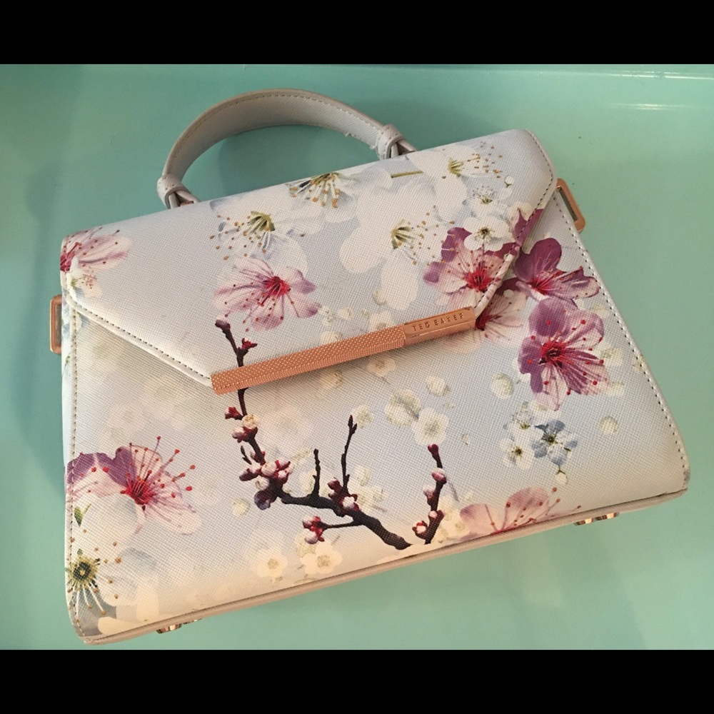 Ted Baker purse/NWOT